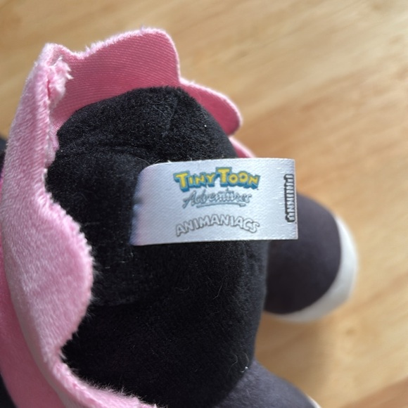 Tiny toons animatics Dot Plush - Picture 7 of 7